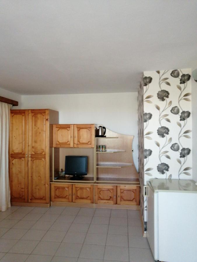 Ianakiev Guest House Τσερνομόρετς Δωμάτιο φωτογραφία